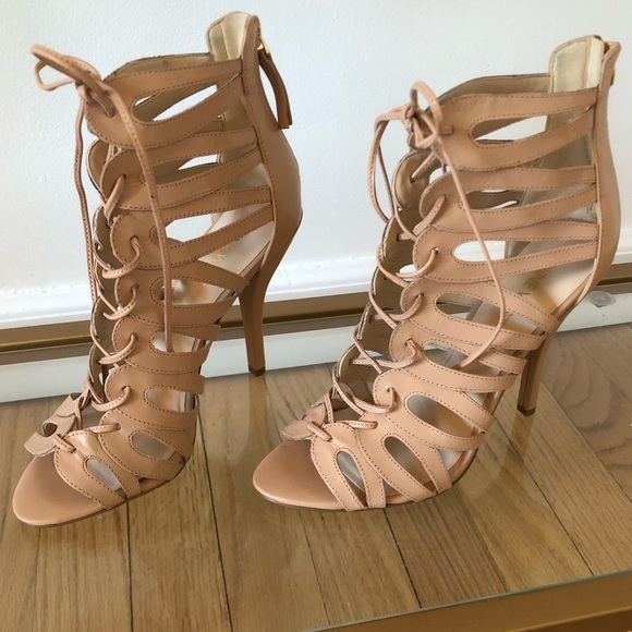 Nine West leather lace-up heels - 7 - Picture 1 of 6